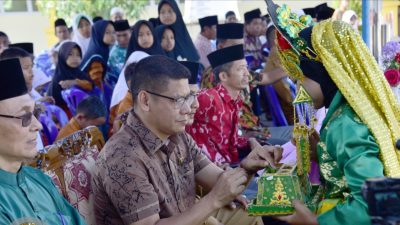 Hadiri Acara Pisah Sambut SDN 23 Bantan, Ketua Komisi IV Sofyan Apresiasi Pengabdian Kepala Sekolah