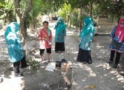 PKK – Dekranasda Siak Salurkan Sembako dan Masker Bagi Warga Dhuafa.