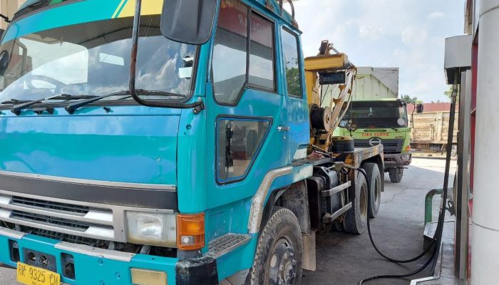 Tim Krimsus Tangkap Truk Derek Berkapasitas Tangki 450 Liter, Langsir BBM Subsidi Untuk Kebutuhan Industri.