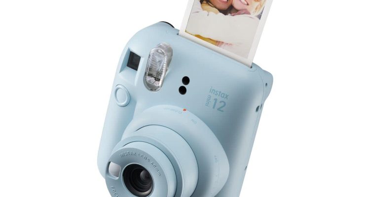 4 Rekomendasi Kamera Fuji Instax Terbaik 2023